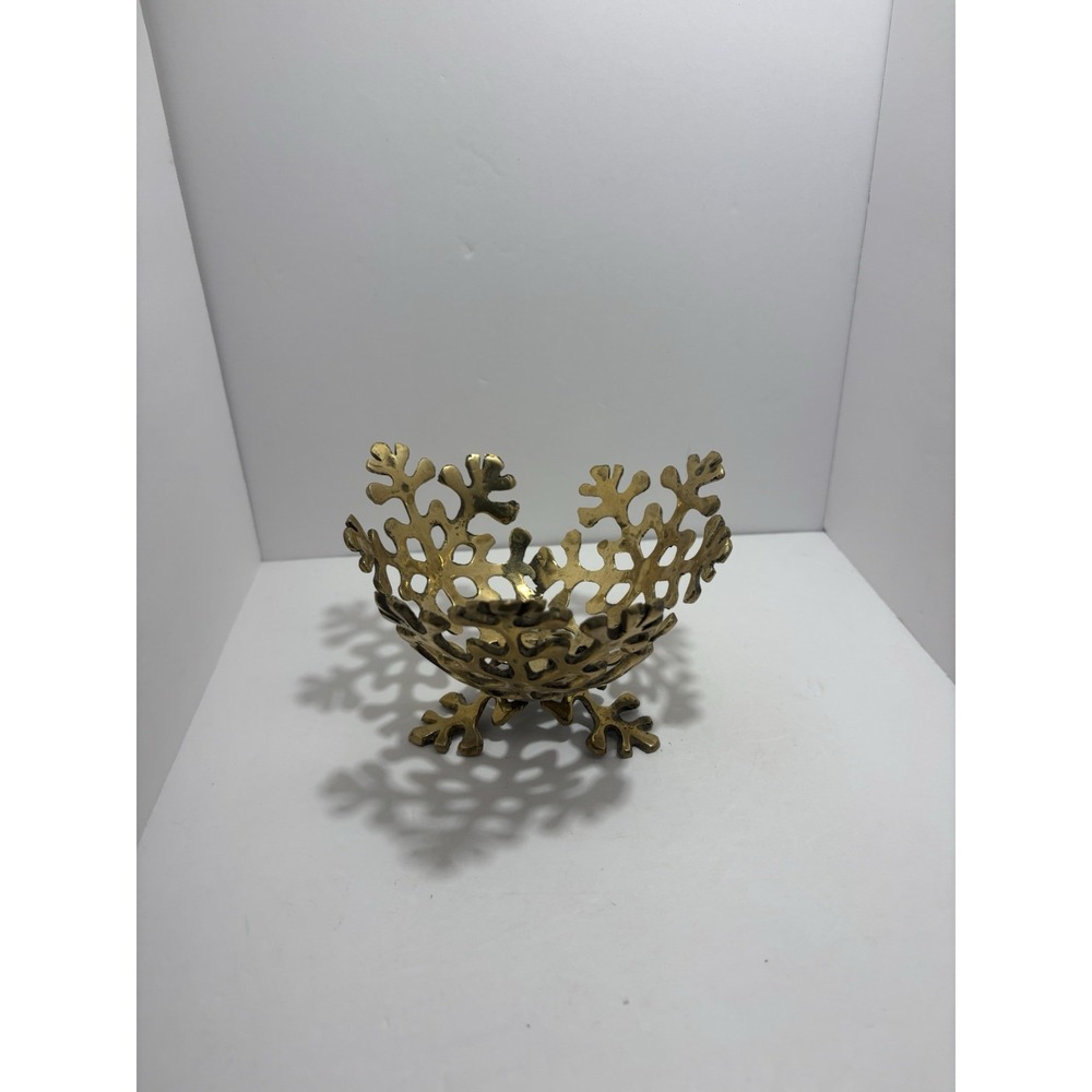 CHRISTMAS GOLD SNOW FLAKE PATTERN HOLIDAY DISH, MADE IN INDIA BOWL